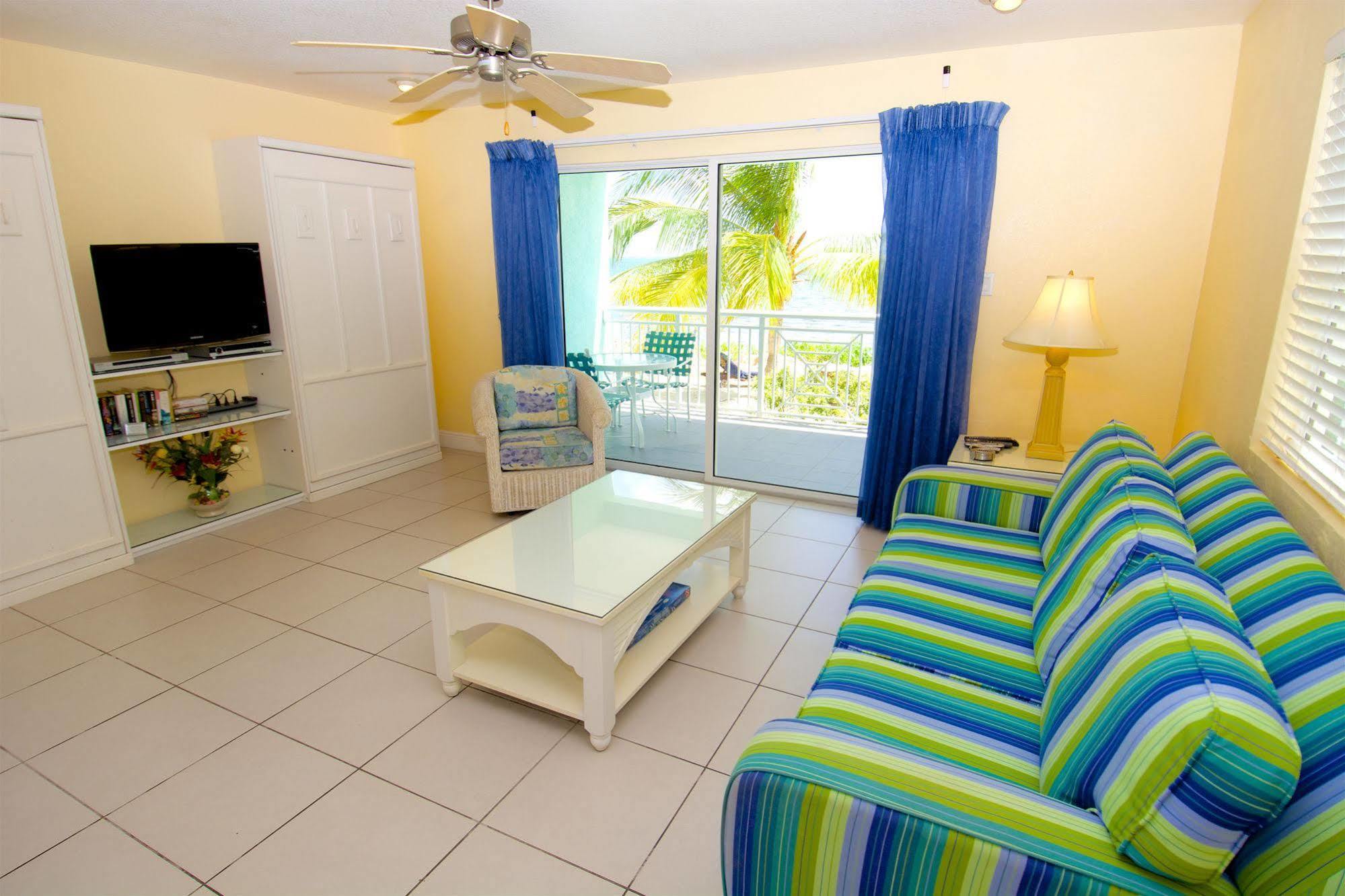 Compass Point Dive Resort Gun Bay ภายนอก รูปภาพ